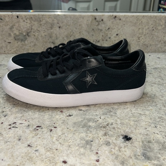 Converse - Picture 4 of 9